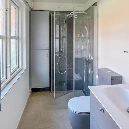 2 Bedroom In Lägenhet Allinge-Sandvig